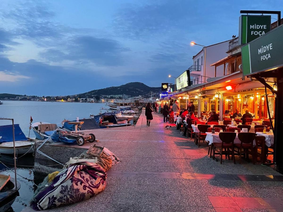 Palmiye Konuk Evi Foça Buitenkant foto